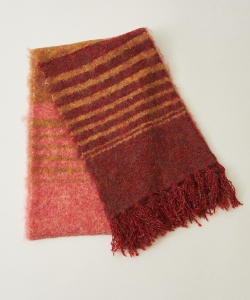 CUBE SUGAR（キューブシュガー）の「ブラッシングニットマフラー（マフラー・レディース・パープル/レッド/チャコールグレー/ブルー・M）」の20枚目の写真