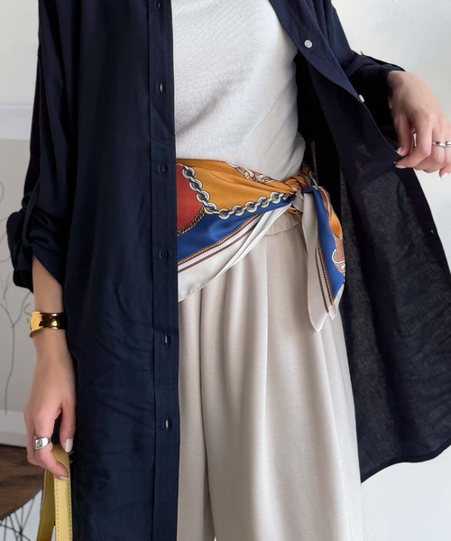 セール】上品カワイイ♪90cm×90cmパネル柄シルクライク大判スカーフ