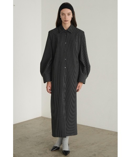 CLANE(クラネ)の「CLANE/クラネ/POWER SHOULDER CHECK SHIRT ONEPIECE/17112-5352(ワンピース・レディース・ベージュ/グレー・1)」の19枚目の写真