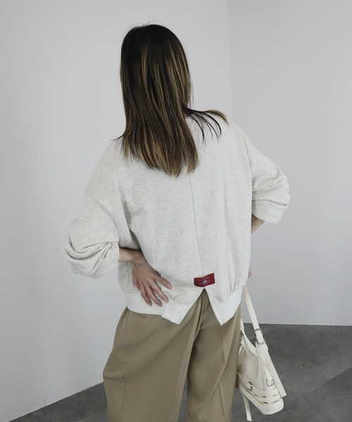 【ZOZO限定】フロントプリントロゴスウェット 英字プリント カレッジスウェット トレーナー シンプル カジュアル ベーシック ホワイト 白 ライトグレー（スウェット）｜Reurie'（レウリィ） 5,295円