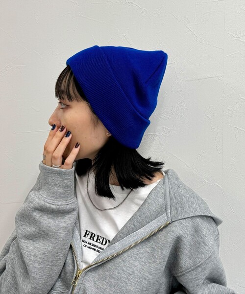 fredy emue（フレディエミュ）の「【OLDDERBY KNITWEAR 】ターンアップビーニーキャップ（ニットキャップ/ビーニー・レディース・チャコールグレー/ロイヤルブルー/ダークネイビー/レッド/ライトグレー・FREE）」の7枚目の写真