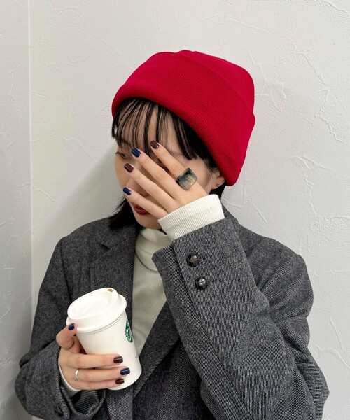 fredy emue（フレディエミュ）の「【OLDDERBY KNITWEAR 】ターンアップビーニーキャップ（ニットキャップ/ビーニー・レディース・チャコールグレー/ロイヤルブルー/ダークネイビー/レッド/ライトグレー・FREE）」の14枚目の写真
