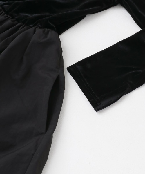 URBAN RESEARCH ROSSO WOMEN(アーバンリサーチ ロッソ)の「『WEB限定』ベロアドッキングワンピース(ワンピース・レディース・ブラック系その他/ブルー系その他・FREE)」の7枚目の写真