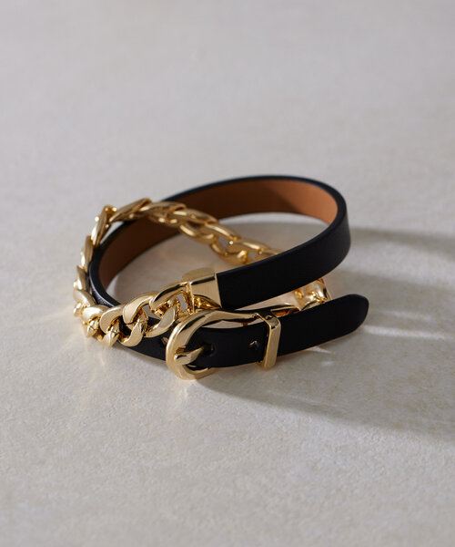 ear PAPILLONNER（イアパピヨネ）の「《2WAY仕様》2連レザー×チェーンブレスレット（ブレスレット・レディース・グレー/ブラック・FREE）」の3枚目の写真