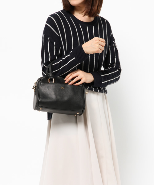 Chico（チコ）の「【who's who Chico】合皮ミニボストンバック（ショルダーバッグ・レディース・アイボリー/ブラック/グレー・FREE）」の7枚目の写真