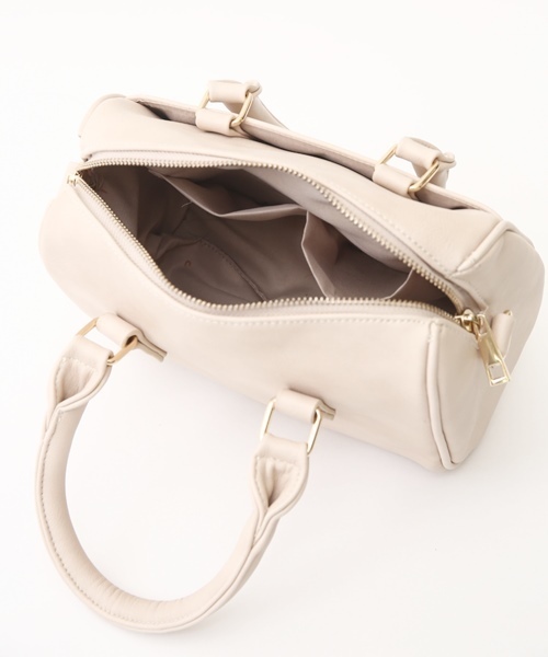 Chico（チコ）の「【who's who Chico】合皮ミニボストンバック（ショルダーバッグ・レディース・アイボリー/ブラック/グレー・FREE）」の6枚目の写真