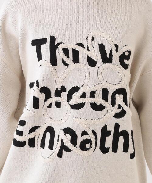 Cutie Blonde（キューティーブロンド）の「お花×ロゴ ゆるシルエットニット（ニット/セーター・レディース・オレンジ系/ネイビー/アイボリー・00）」の7枚目の写真