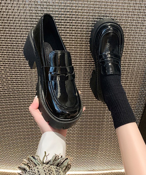 Teem Store(チームストア)の「トラックソールプラットフォーム厚底シンプルローファー 身長盛れ(ローファー・レディース・ブラック/ブラック系その他・L/M/S)」の4枚目の写真