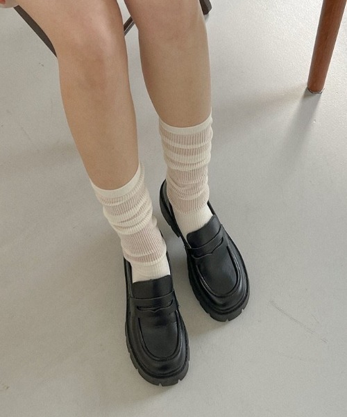 Teem Store(チームストア)の「トラックソールプラットフォーム厚底シンプルローファー 身長盛れ(ローファー・レディース・ブラック/ブラック系その他・L/M/S)」の17枚目の写真