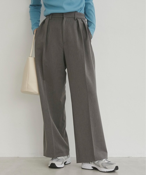 ANGIE（アンジー）の「２タック センタープレスワイド スラックス（スラックス・レディース・杢グレー/ブラック/アイボリー・SMALL/LARGE/MEDIUM）」の13枚目の写真