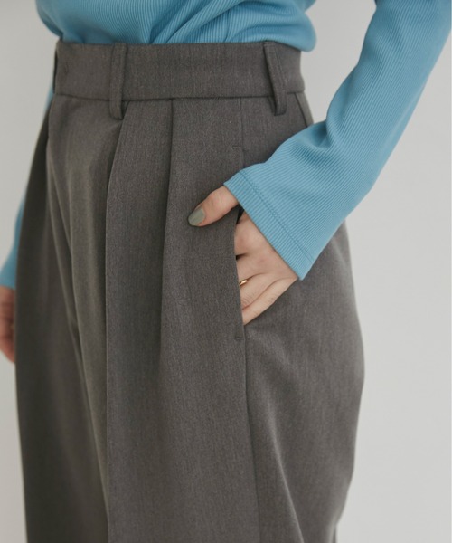 ANGIE（アンジー）の「２タック センタープレスワイド スラックス（スラックス・レディース・杢グレー/ブラック/アイボリー・SMALL/LARGE/MEDIUM）」の22枚目の写真