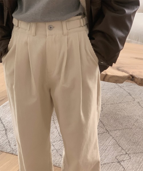 on:nue】[サイズ展開あり] ツータックコーデュロイルーズパンツ