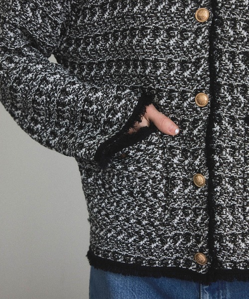 SALON adam et rope'（サロン アダム エ ロペ）の「【WEB限定】ツイードフリンジニットジャケット（カーディガン/ボレロ・レディース・ブルー系その他4/ブラック系その他・FREE）」の6枚目の写真