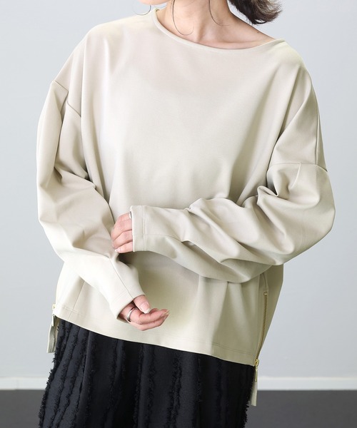 Aletta vita(アレッタビータ)の「ポンチサイドファスナー袖タックプルオーバー(Tシャツ/カットソー・レディース・オフホワイト/ベージュ/ブラウン/ブラック/チャコール・FREE)」の9枚目の写真