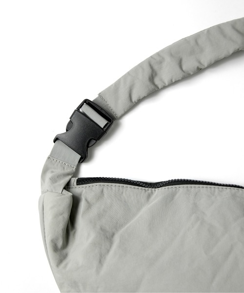 meltum（メルタム）の「【ZOZO限定】HALFMOON MESSENGER BAG