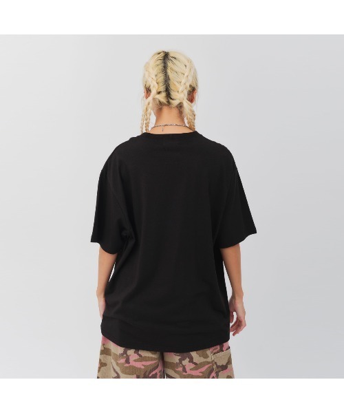 atmos pink(アトモスピンク)の「atmos pink Message T-shirt / アトモス ピンク メッセージ ティーシャツ(Tシャツ/カットソー・レディース・ブラック/レッド/ホワイト・FREE)」の17枚目の写真