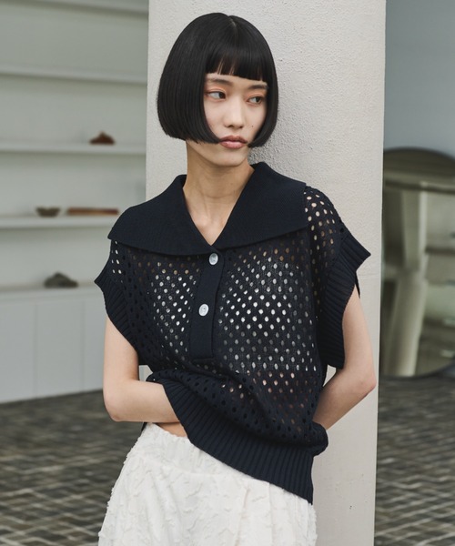 AIC.（エーアイシー）の「ビッグカラーメッシュニットポロ（ポロシャツ・レディース・ベージュ/ネイビー・FREE）」の4枚目の写真