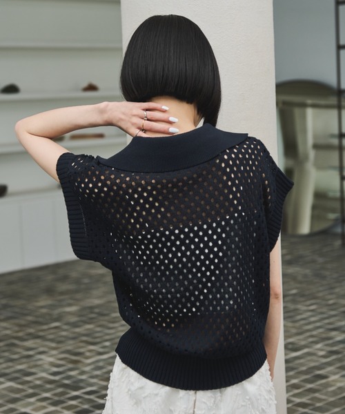 AIC.（エーアイシー）の「ビッグカラーメッシュニットポロ（ポロシャツ・レディース・ベージュ/ネイビー・FREE）」の8枚目の写真