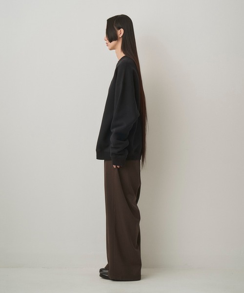 Juha(ユハ)の「BRUSHED SIGNATURE SWEAT(スウェット・メンズ・ホワイト/ブラウン/ブラック・3/4)」の9枚目の写真