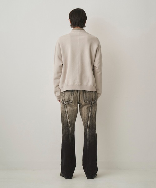 Juha(ユハ)の「BRUSHED SIGNATURE SWEAT(スウェット・メンズ・ホワイト/ブラウン/ブラック・3/4)」の16枚目の写真