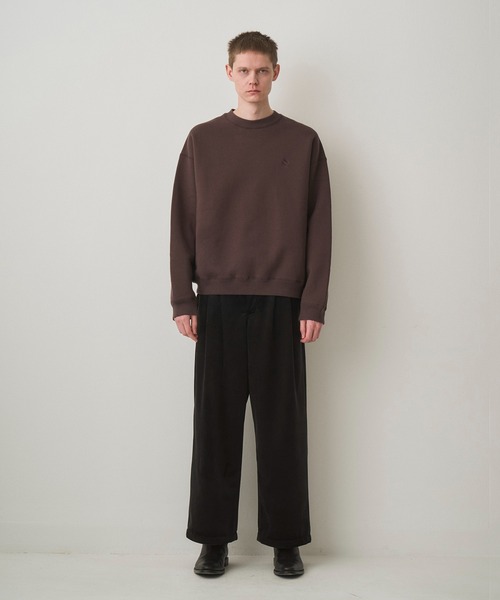 Juha(ユハ)の「BRUSHED SIGNATURE SWEAT(スウェット・メンズ・ホワイト/ブラウン/ブラック・3/4)」の11枚目の写真