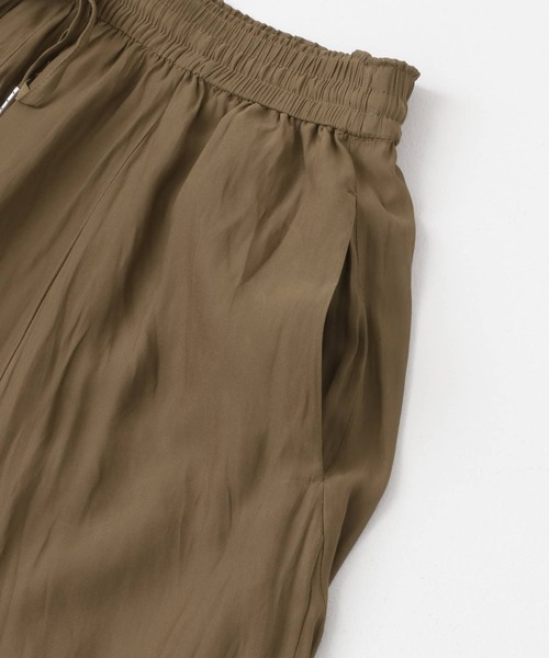 ITEMS URBANRESEARCH(アイテムズ アーバンリサーチ)の「シアーフレアスカート(スカート・レディース・オレンジ/ネイビー/ブラウン/ブラック・FREE)」の19枚目の写真