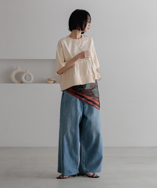 LOWRYS FARM(ローリーズファーム)の「ピグメントリメイク5S 323034(Tシャツ/カットソー・レディース・イエロー/チャコールグレー/アイボリー・SHORT/LONG)」の5枚目の写真