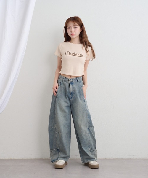 RAY CASSIN（レイカズン）の「ピグメントシャーリングロゴチビTシャツ（Tシャツ/カットソー・レディース・チャコールグレー/ブラウン/ホワイト/ベージュ・FREE）」の8枚目の写真