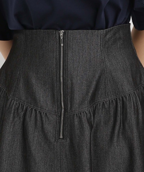 Andemiu（アンデミュウ）の「デニムキリカエフレアスカート451840（デニムスカート・レディース・ブラック/インディゴブルー・FREE）」の10枚目の写真