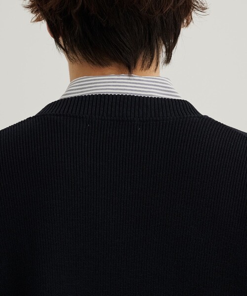 PUBLIC TOKYO（パブリックトウキョウ）の「カーブラインアゼニットブルゾン（カーディガン/ボレロ・メンズ・ブルー/ブラック・1/2）」の4枚目の写真