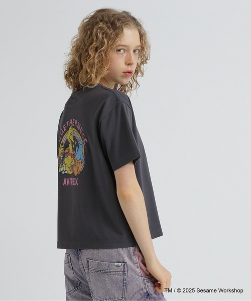 SESAME STREET meets AVIREX》TOGETHERNESS T-SHIRT（Tシャツ