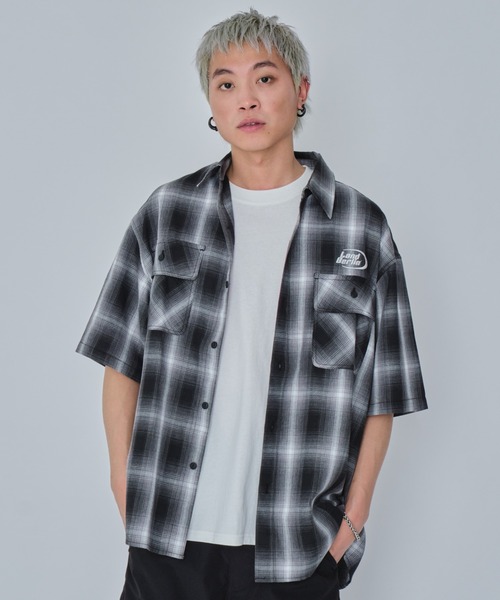 WEGO（ウィゴー）の「WEGO/グラフィックオンブレチェックシャツ（シャツ/ブラウス・メンズ・ブラック系その他2/ホワイト系その他2/ネイビー/ピンク・MEDIUM/LARGE）」の11枚目の写真