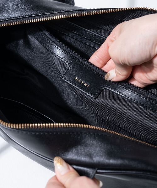 HAYNI（ヘイニ）の「Svelta スヴェルタ（ハンドバッグ・レディース・ブラック・FREE）」の14枚目の写真