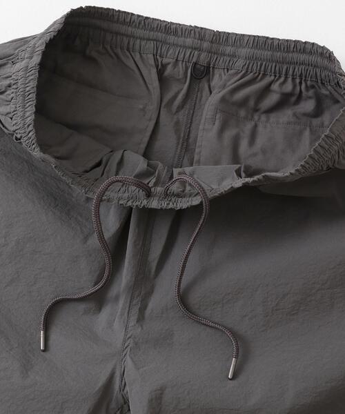 URBAN RESEARCH Sonny Label（アーバンリサーチサニーレーベル）の「OOPS撥水・接触冷感パンツ（その他パンツ・メンズ・チャコールグレー/ブラック/グリーン系その他・MEDIUM/LARGE/X-LARGE）」の16枚目の写真