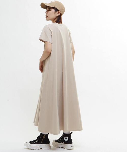 CONVERSE TOKYO（コンバーストウキョウ）の「FELT PATCH LOGO CAP（キャップ・レディース・ブラック/チャコールグレー/ベージュ・FREE）」の6枚目の写真