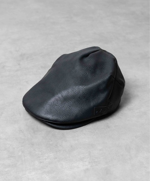 AVIREX（アヴィレックス）の「【AVIREX】synthetic leather HUNTING CAP（ハンチング/ベレー帽・メンズ・ブラウン/ブラック・FREE）」の2枚目の写真