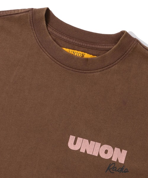UNION(UNION TOKYO)(ユニオン)の「UNION TOKYO TUNED IN TEE ユニオントーキョー(Tシャツ/カットソー・メンズ・ブラウン系その他/ブラック/ホワイト系その他・SMALL/MEDIUM/LARGE/X-LARGE/XX-LARGE)」の8枚目の写真