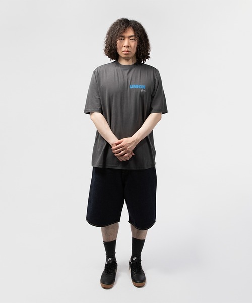 UNION(UNION TOKYO)(ユニオン)の「UNION TOKYO TUNED IN TEE ユニオントーキョー(Tシャツ/カットソー・メンズ・ブラウン系その他/ブラック/ホワイト系その他・SMALL/MEDIUM/LARGE/X-LARGE/XX-LARGE)」の17枚目の写真