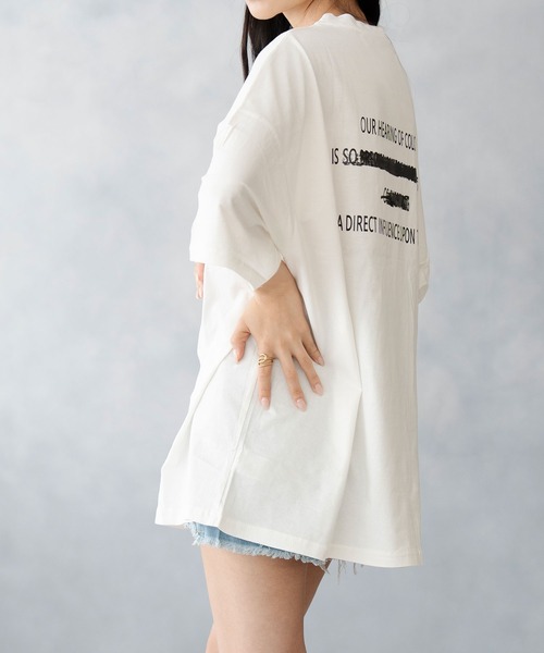 Asterellivi(アステレリビ)の「バックプリントビックTシャツ(Tシャツ/カットソー・レディース・ホワイト/ブラック/チャコールグレー/ブルー・FREE)」の13枚目の写真