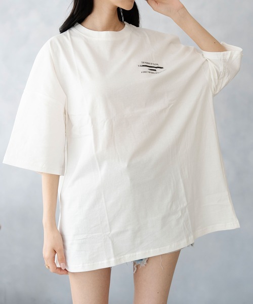 Asterellivi(アステレリビ)の「バックプリントビックTシャツ(Tシャツ/カットソー・レディース・ホワイト/ブラック/チャコールグレー/ブルー・FREE)」の17枚目の写真