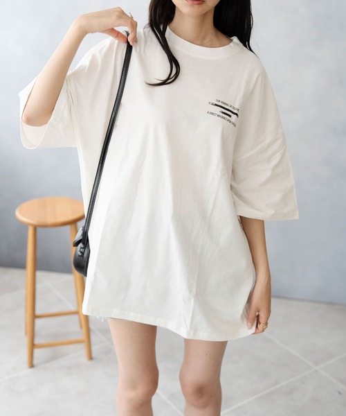 Asterellivi(アステレリビ)の「バックプリントビックTシャツ(Tシャツ/カットソー・レディース・ホワイト/ブラック/チャコールグレー/ブルー・FREE)」の18枚目の写真