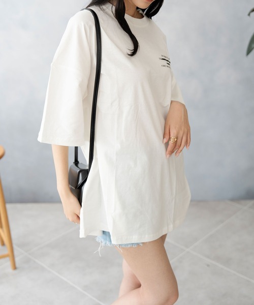 Asterellivi(アステレリビ)の「バックプリントビックTシャツ(Tシャツ/カットソー・レディース・ホワイト/ブラック/チャコールグレー/ブルー・FREE)」の19枚目の写真