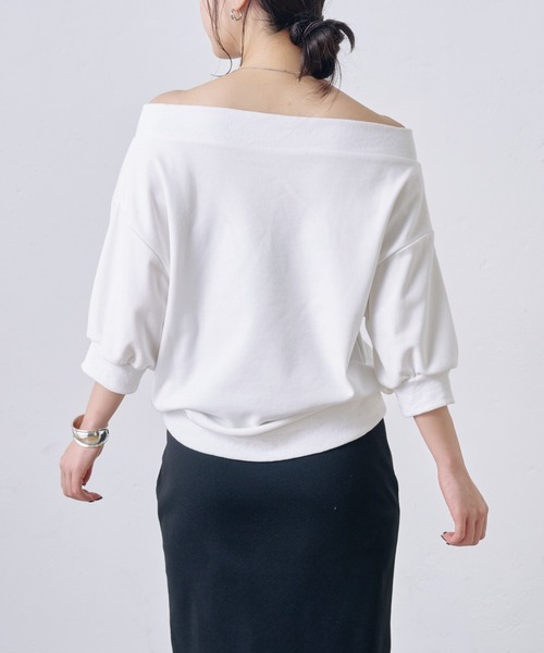 COLONY 2139（コロニートゥーワンスリーナイン）の「5分袖オフショルスウェットプルオーバー（スウェット・レディース・ホワイト/ブラウン/グレー/ブラック・FREE）」の7枚目の写真