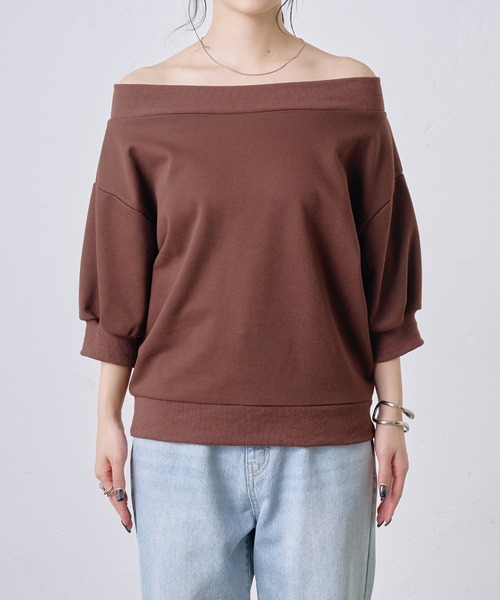 COLONY 2139（コロニートゥーワンスリーナイン）の「5分袖オフショルスウェットプルオーバー（スウェット・レディース・ホワイト/ブラウン/グレー/ブラック・FREE）」の21枚目の写真