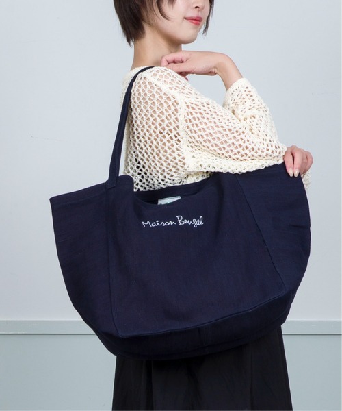 MAISON BENGAL（マイソンベンガル）の「【Maison Bengal】コットン　トートバッグ ユニセックス（トートバッグ・レディース・ブラック/ナチュラル/ネイビー・FREE）」の3枚目の写真