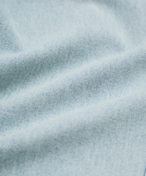 ADAM ET ROPE'（アダムエロペ）の「【サステナブル】カーヴィーデニム（デニムパンツ・レディース・ブルー/サックスブルー・38/36/34）」の4枚目の写真