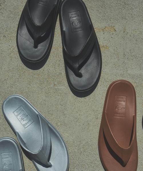 ISLAND SLIPPER(アイランドスリッパ)の「ISLAND SLIPPER / アイランド・スリッパ 202 EVA(サンダル・メンズ・ブラウン/グレー/ブラック・80/90/100)」の4枚目の写真