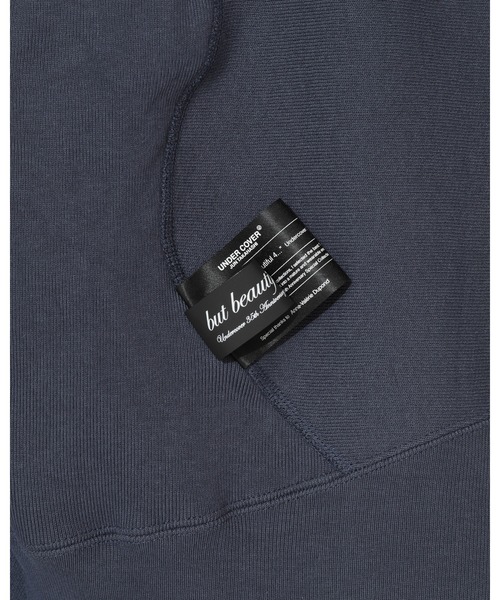 UNDERCOVER(アンダーカバー)の「UC2E1802-1(パーカー・レディース・ブラック/レッド/ネイビー・SMALL/MEDIUM/LARGE/X-LARGE/XX-LARGE)」の11枚目の写真