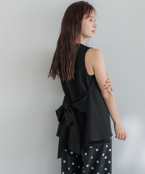 coca(coca)(コカ)の「前後2wayリボントップス セットアップ可能(Tシャツ/カットソー・レディース・ブラック/アイボリー・S/M/L)」の11枚目の写真
