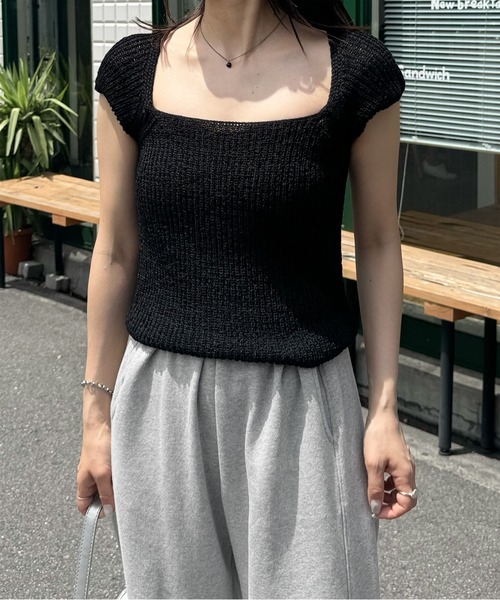 〜oregano〜新品タグ付き　ノーソーイングニット　Mサイズ セール】 【23区×Oggiコラボ】フレアサテンコンビ ラメニット